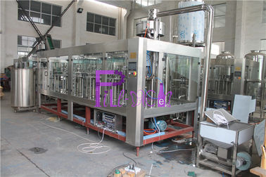 Kapasitas tinggi Kontrol Botol Pulp Juice Filling Machine Plastik PLC