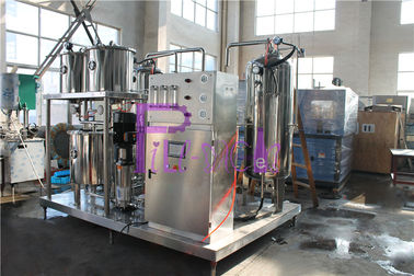 Rasio tinggi Soft Drink Membuat Mesin 9000L / H Dengan CO2 Minuman