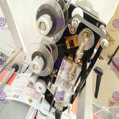 Mesin Pelabelan Botol Bulat Perekat Pelabel Botol Semi Otomatis