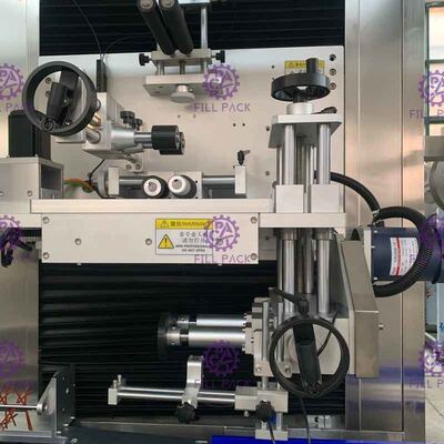 Mesin Pelabelan Botol Hewan Peliharaan 1L Aplikator Lengan Motor Panasonic 400BPM