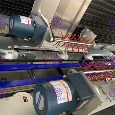 Mesin Pelabelan Botol PET Kepala Ganda Otomatis Untuk Kedua Label Tubuh