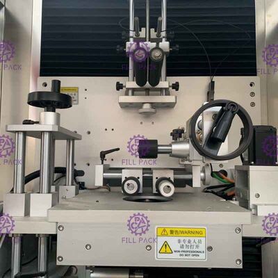 100-200BPM Mesin Pelabelan Botol Juice Dengan Layar Sentuh yang Disesuaikan