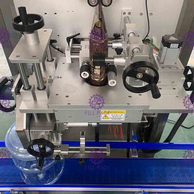 Gallon Botol Shrink Lengan Pelabelan / Aplikator Labeler / Mesin / Peralatan / Line / Pabrik / Sistem / Unit