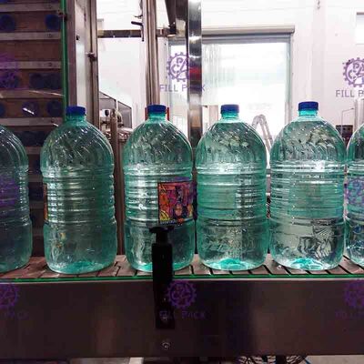 3L / 5L / 10L Botol Air Mineral Plastik 2 In 1 Cuci Mengisi Peralatan Capping / Pabrik / Mesin / Sistem / Baris