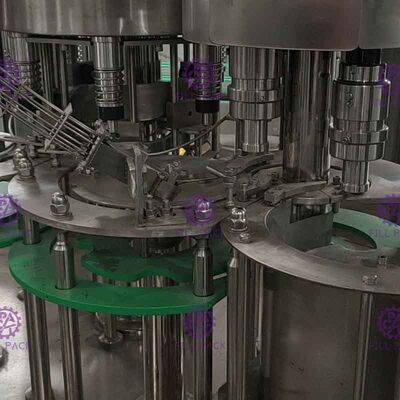 Aseptic Putaran Botol Minum Mengisi Air Tanaman, Liquid Filler Peralatan