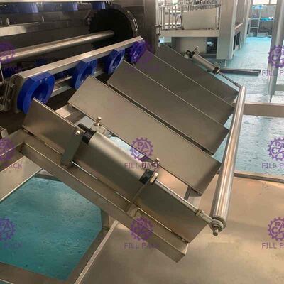 Mesin Pengisian Botol Air Mineral ISO9001 SS304 Tahan Busuk
