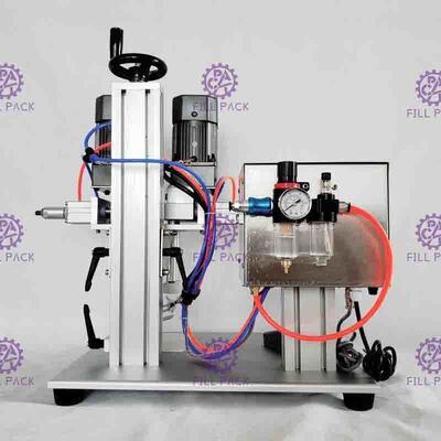 Semi Otomatis Desktop Pneumatic Screw Capping Machine Untuk Botol Plastik Semprot