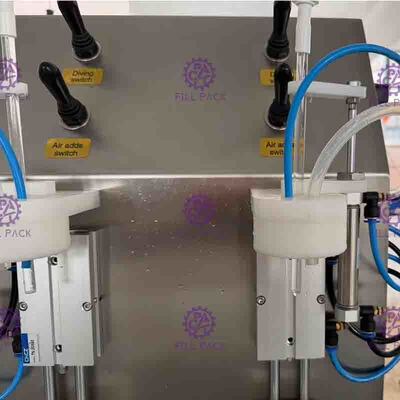 2 Kepala Dapat Mengisi Peralatan Mesin Berkarbonasi Semi Otomatis 330ML 90mm