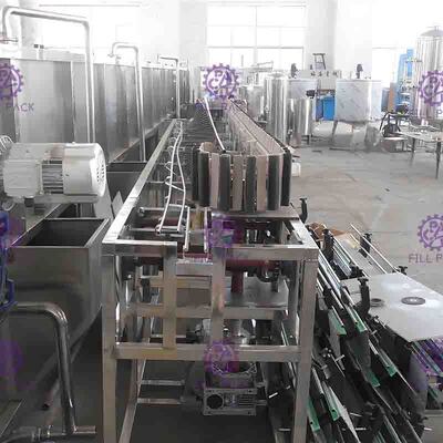 Membalikkan Plastik Botol Sterilizer Sistem 8000BPH Untuk Flavored Line Produksi Juice
