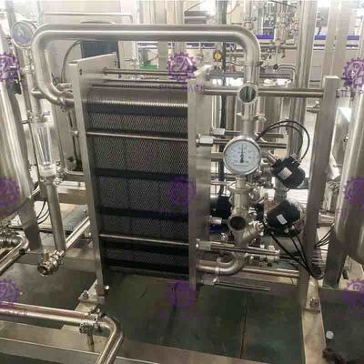 Automatic Soft Drink Processing Power Line Tinggi Soda Water CO2 Mixer 6000L / H