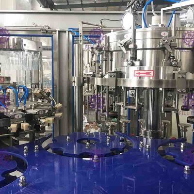 Jus Air berkarbonasi PET Anggur Kaca Plastik 3 In 1 Monobloc Botol Mengisi Mesin / Peralatan / Baris / Tanaman / Sistem