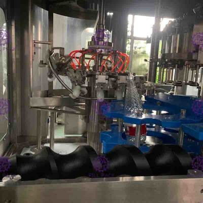 soda mesin mengisi air