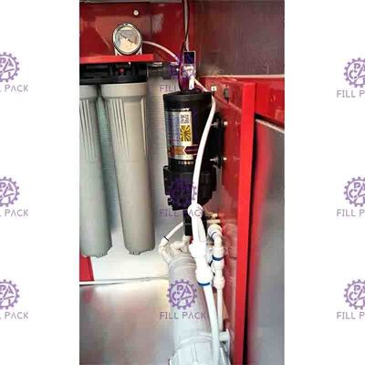 Mesin Penjual Botol Air Koin Dan Tagihan Purified 10L / Min 550W 0.5MPA
