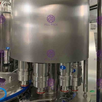 500ml / 1L / 2L PET Air Minum 3 In 1 Monoblock Pembotolan Peralatan / Pabrik / Mesin / Sistem / Baris