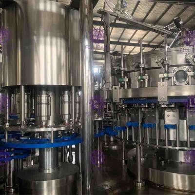 15000BPH 3 In 1 Monoblock Minum Murni Botol PET Mesin Pengisi Air Memproduksi Peralatan Stainless Steel 304