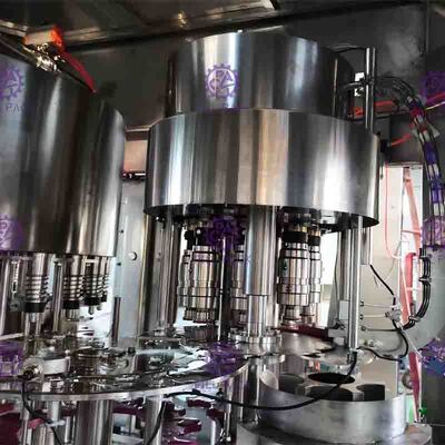 Sepenuhnya Otomatis 3 in 1 Mesin Pengisian Air Botol PET Untuk Air Mineral