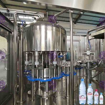 Peralatan Pengisian Air Botol Kecil PET Otomatis 3 In 1 / Monoblock Aspetic 2000ml