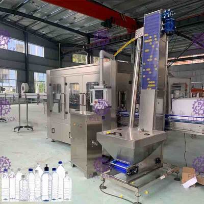 Mesin Capping Pengisian Air Mineral Monoblock 3 In 1 Pembilasan Botol Plastik 10000BPH