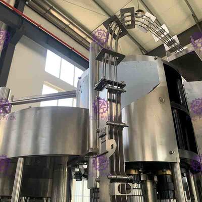 Mesin Pengisian Air Minum 3-In-1 Dengan Kontrol PLC Monoblock 24 Kepala