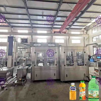 24 Kepala Juice Filling Machine 8000 Botol Plastik Per Jam Screw Caps