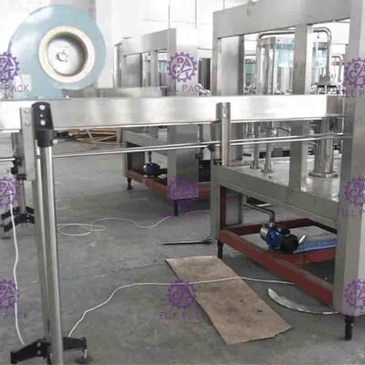 Monoblock Liquid Filling Machine, 5 Dalam 1 Botol Plastik Pulp Juice Filler