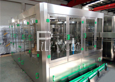 Kaca Plastik PET 3 In 1 Monobloc Minuman Aerasi Minuman Botol Air Mengisi Mesin / Peralatan / Pabrik / Sistem