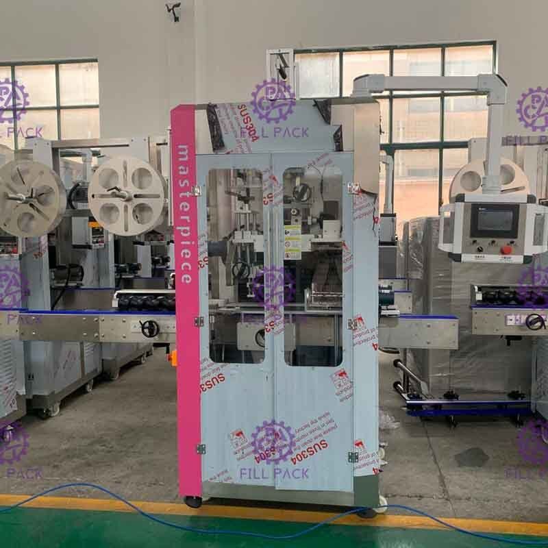 Ganda Mengemudi Empat Blades Dipasang Botol Mesin Pelabelan Dengan Panasonic driver