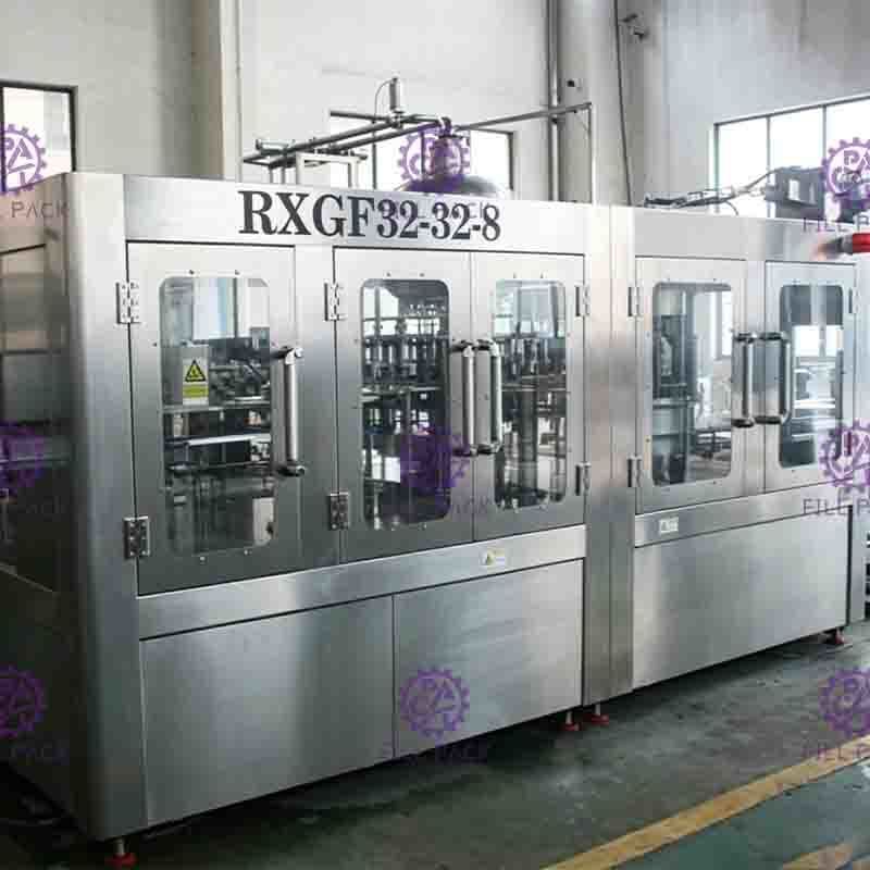 Industri Auto minuman mengisi botol plastik peralatan pengisi mesin 3-in-1